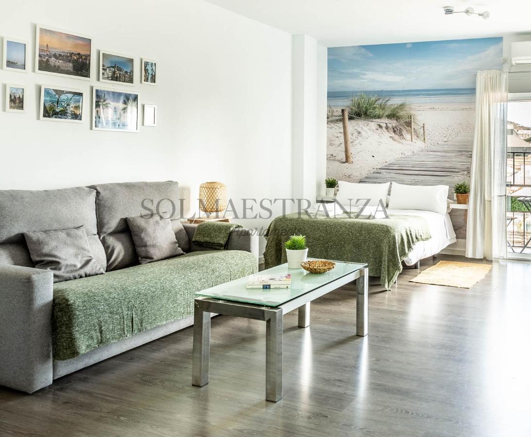 Atarazanas Apartment By Sol Maestranza Malaga Exterior photo