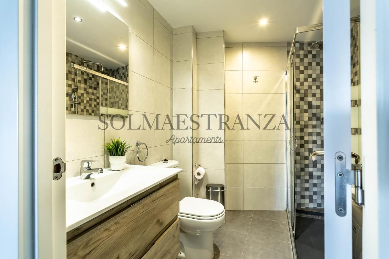 Atarazanas Apartment By Sol Maestranza Malaga Exterior photo