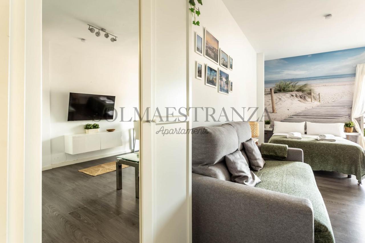 Atarazanas Apartment By Sol Maestranza Malaga Exterior photo
